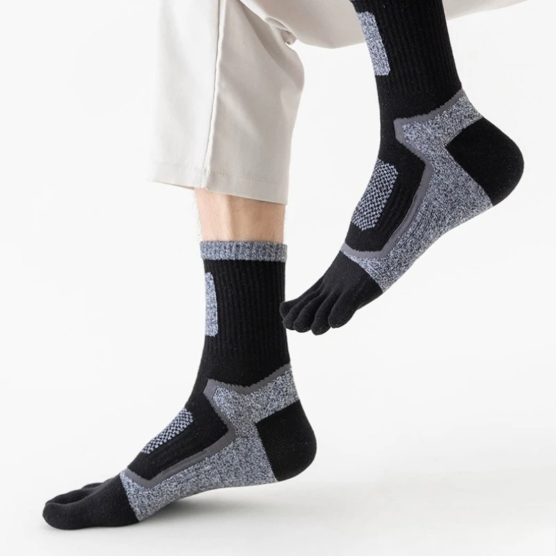 3 Paia di Calzini Sportivi da  - Toe Sock Split recensione e prezzo